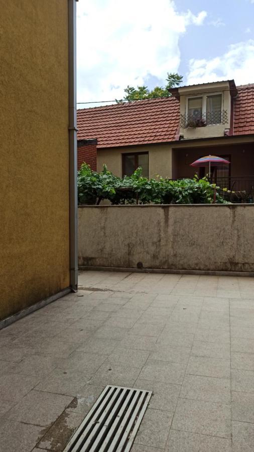 Martha'S Place Drac Podgorica Ngoại thất bức ảnh